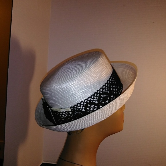 Hat - Picture 1 of 3